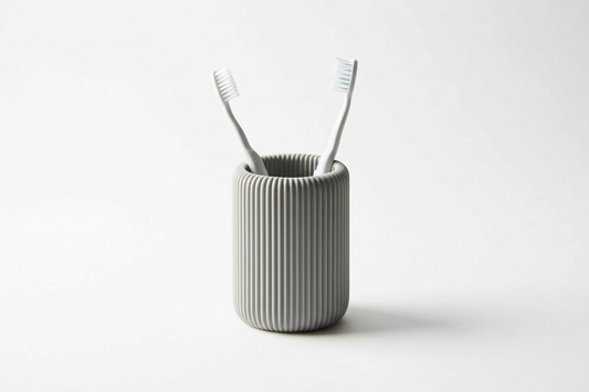 Ribbed Tooth Brush Holder - Clean Product Shot